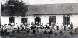 Escuela Rural Federal “Emiliano Zapata”, Melchor Ocampo, Ver. 1930 Escuela Rural Federal “Emiliano Zapata”, Melchor Ocampo, Ver. 1930